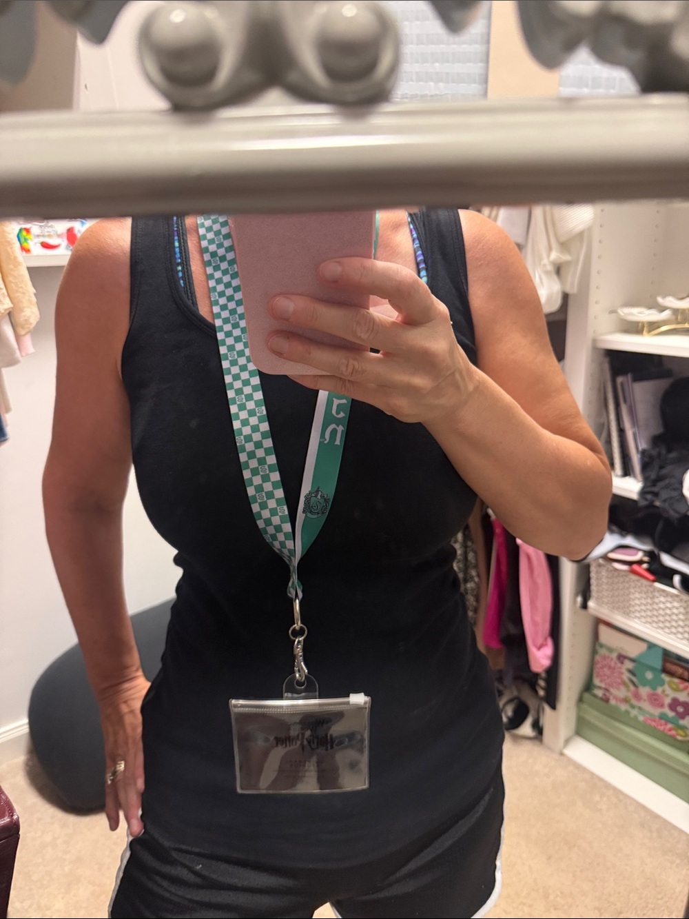 Harry Potter Green Slytherin Lanyard with Clear Badge Holder - Picture 2 of 3